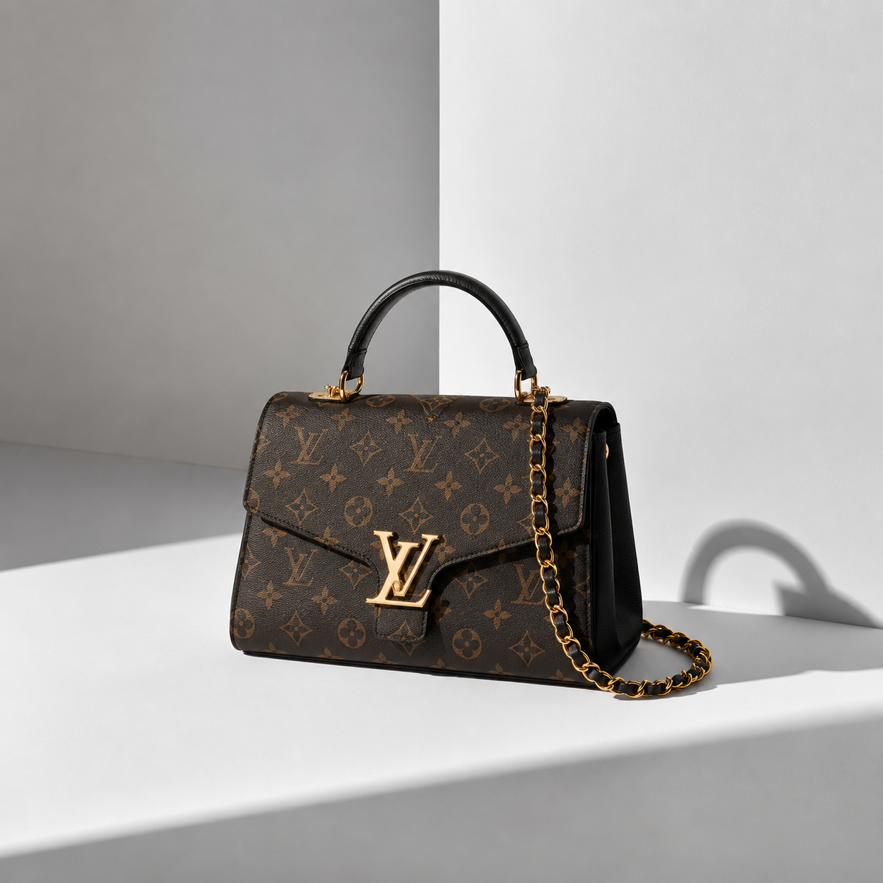 Louis Vuitton Ivory Grace bag